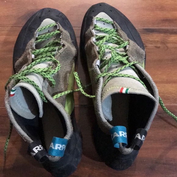 Lightly worn Scarpa Maestro mid eco size 40.5 climbing shoes - Picture 1 of 7